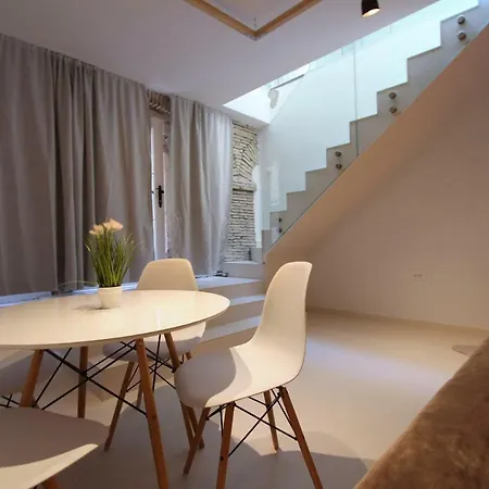 Zadar Central Apartment Apartamento *